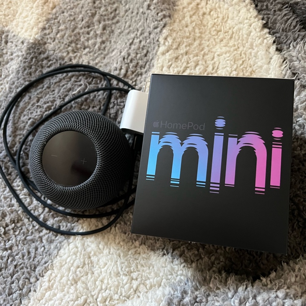 Apple HomePod Mini